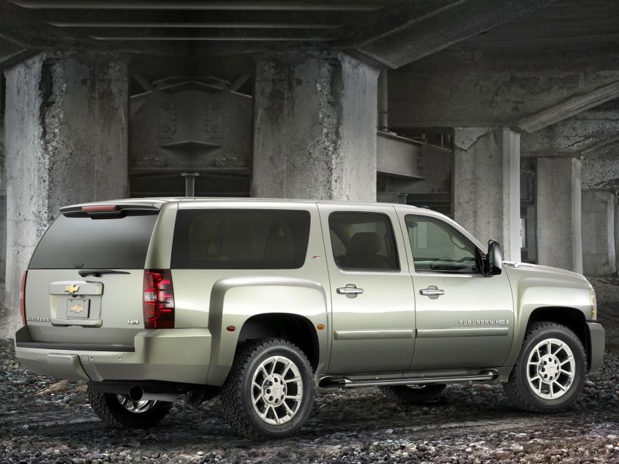  Chevrolet Suburban HD Z71 2007 года  (фото 2 из 2)
